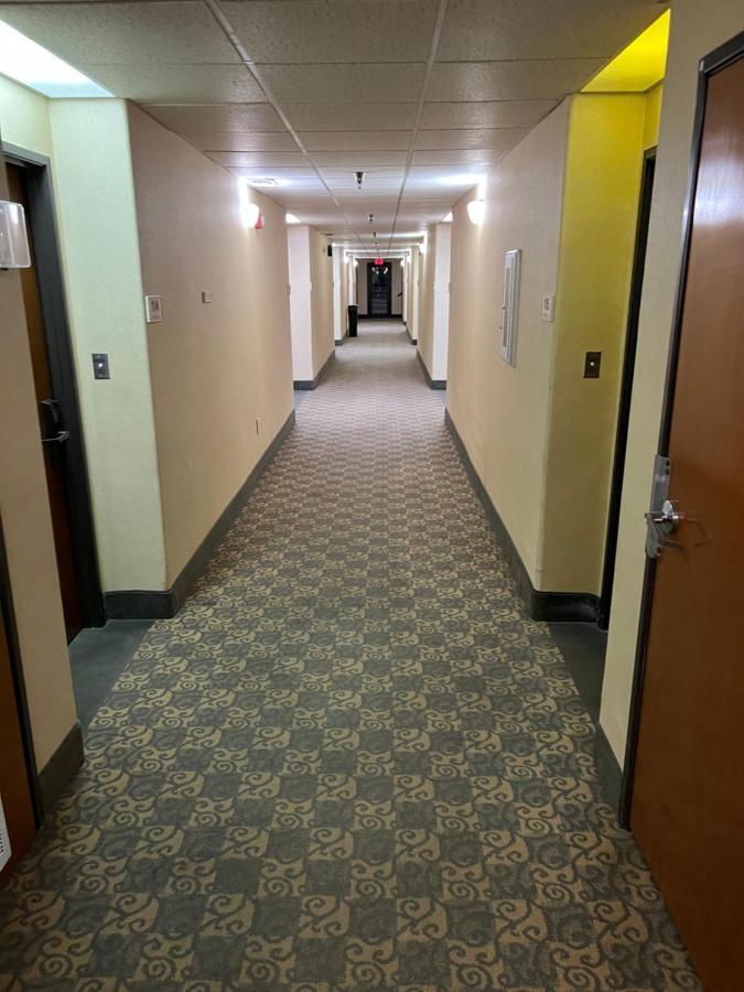 Americas Best Value Inn Pharr/Mcallen Bagian luar foto