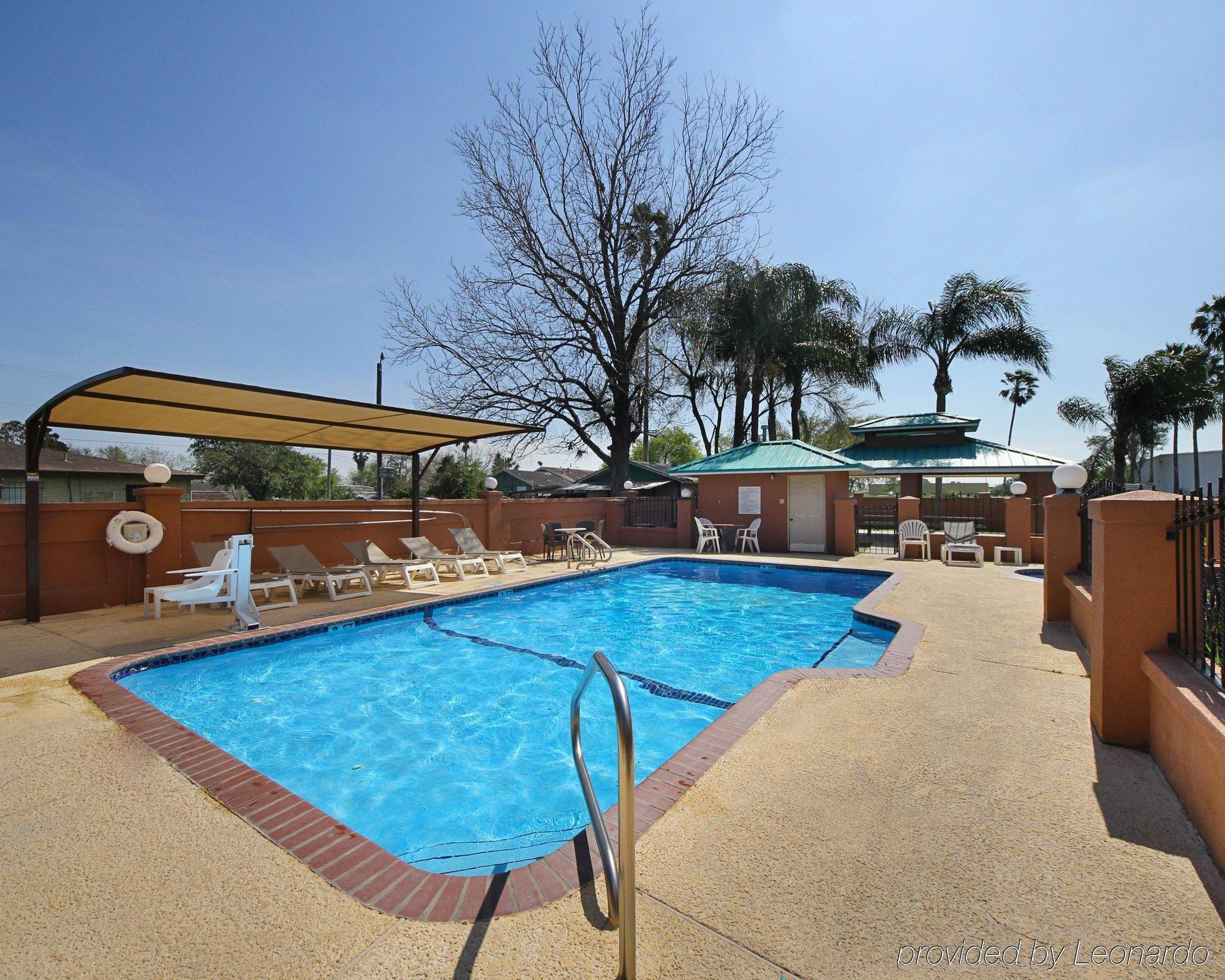 Americas Best Value Inn Pharr/Mcallen Bagian luar foto